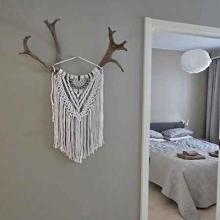 Uusi Kotoisa Kaksio Yksityissaunalla Rovaniemi Dış mekan fotoğraf